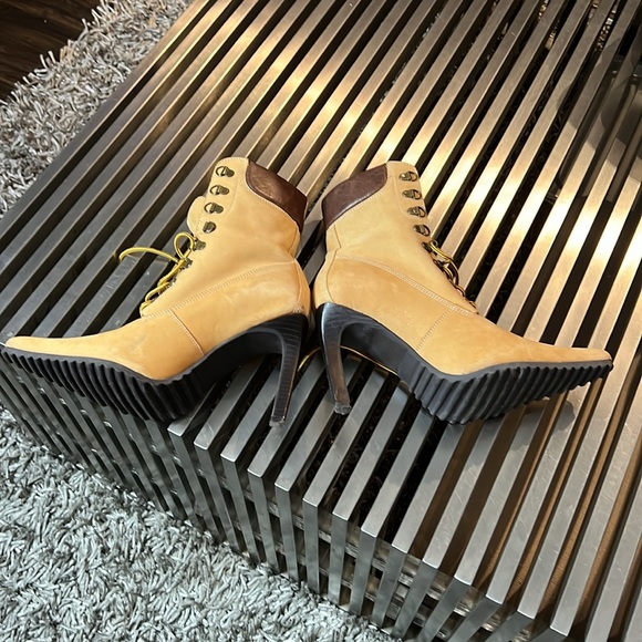 Steve Madden timberland style high heels. Sold without the timberland tag. - Picture 15 of 17
